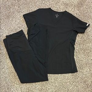 Med Couture Black Maternity Scrub Top and Pants